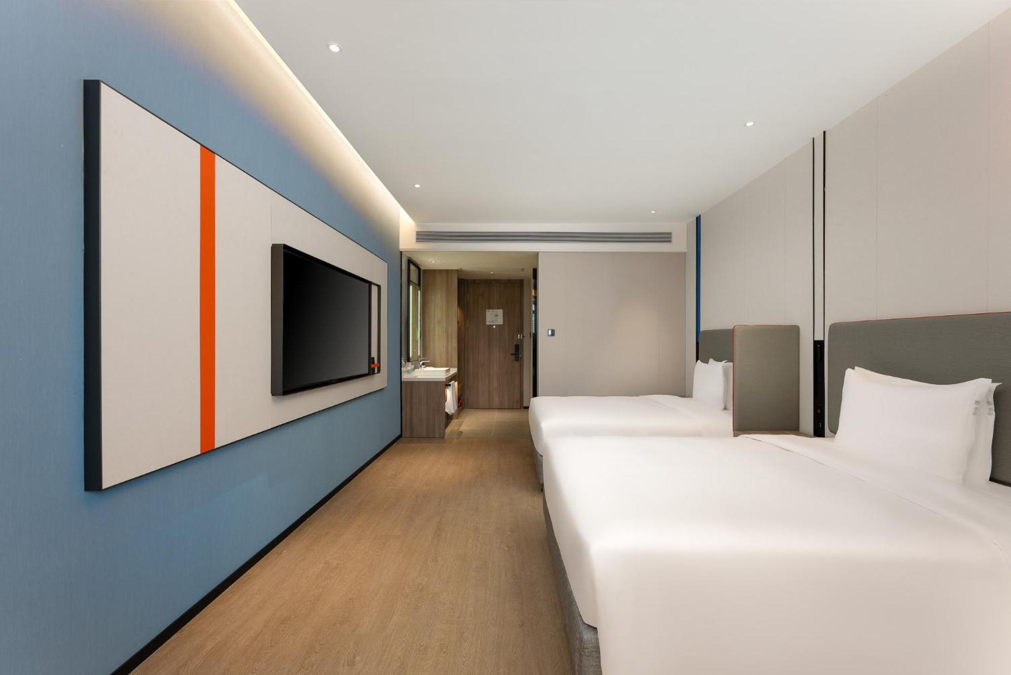 Holiday Inn Express Shanghai Jing'An Temple By Ihg Bagian luar foto